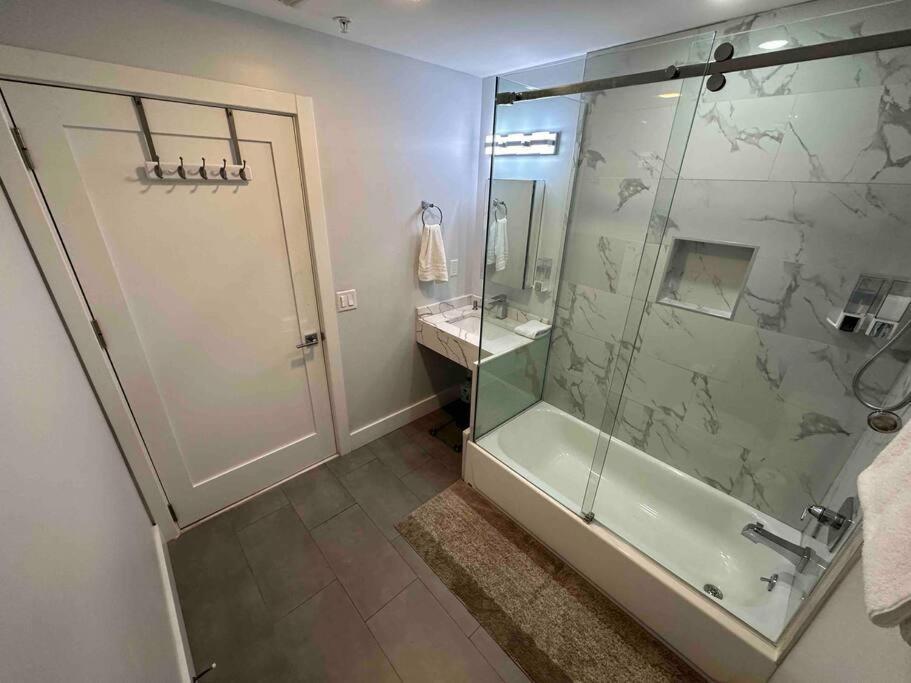The Classic Suite: 2Br Close To Nyc Paterson Eksteriør billede